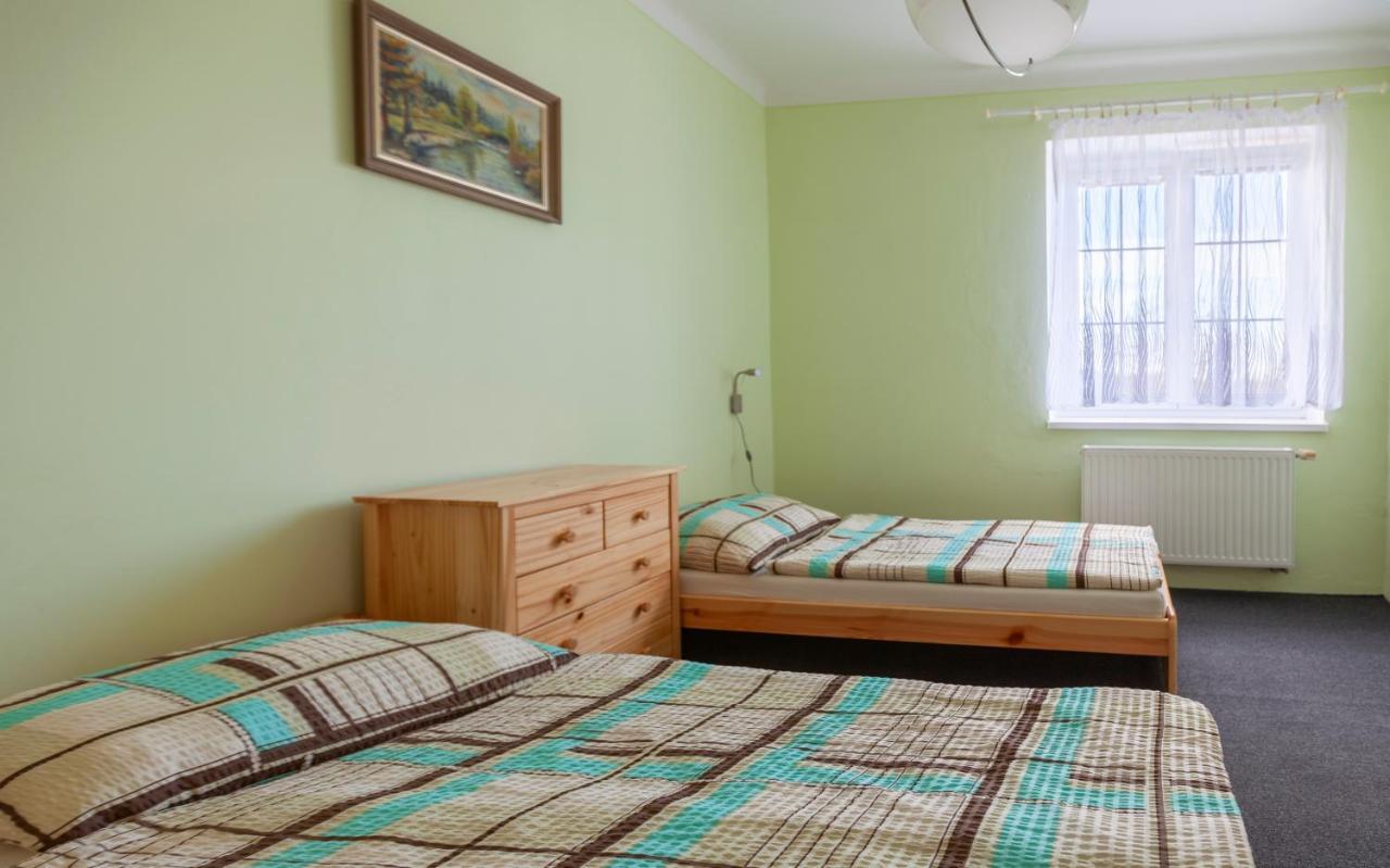 Apartmany Domek U Lesa Bitov Exterior photo
