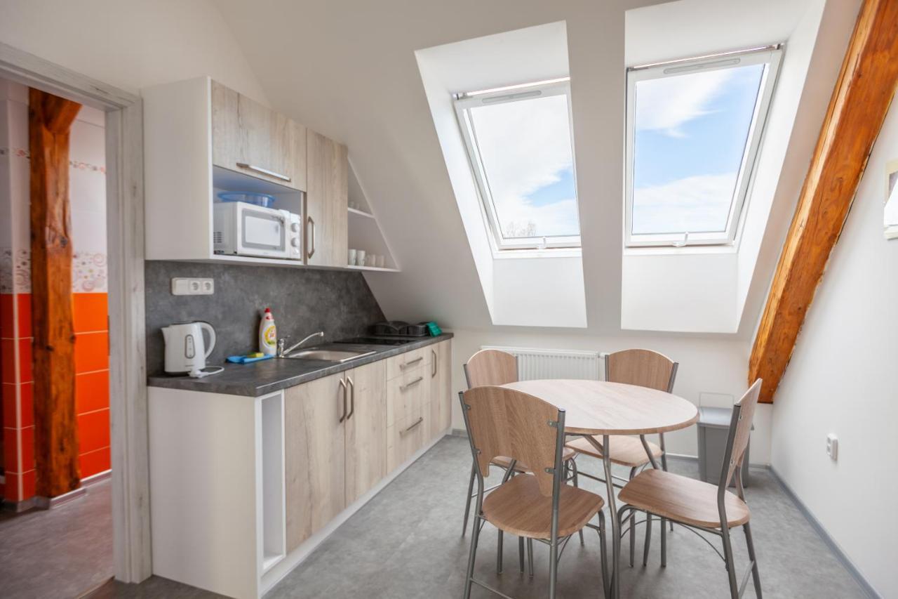 Apartmany Domek U Lesa Bitov Exterior photo